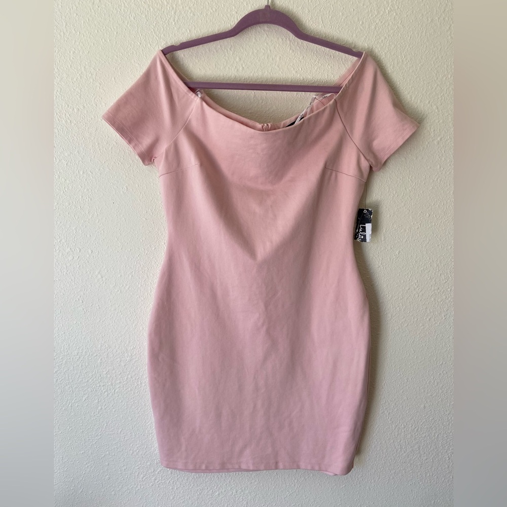 Elegant Pink Off-Shoulder Dress